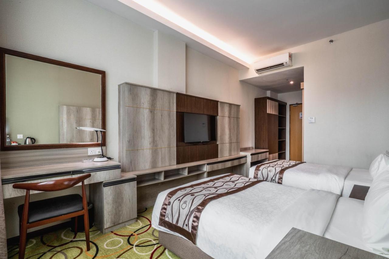 Ano Hotel Miri Dış mekan fotoğraf
