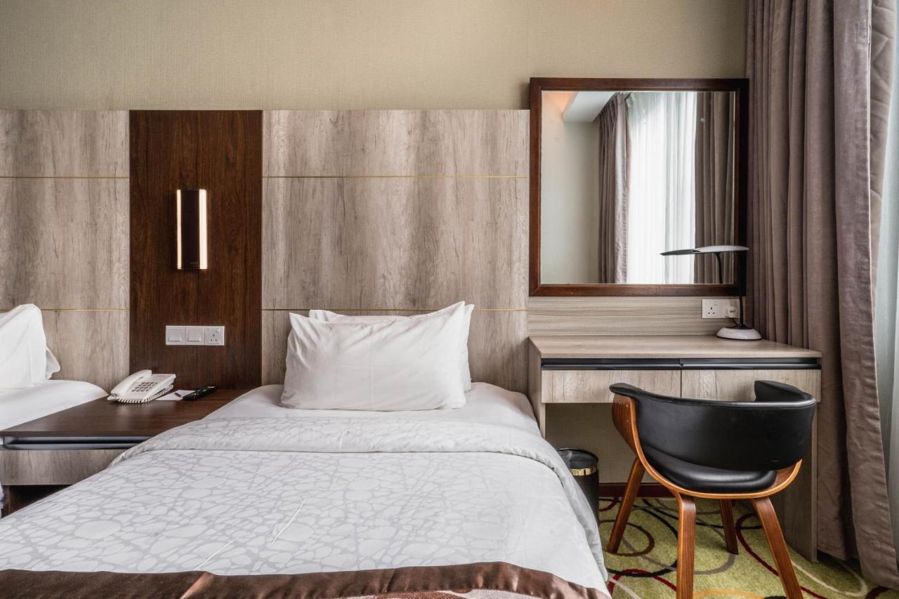 Ano Hotel Miri Dış mekan fotoğraf