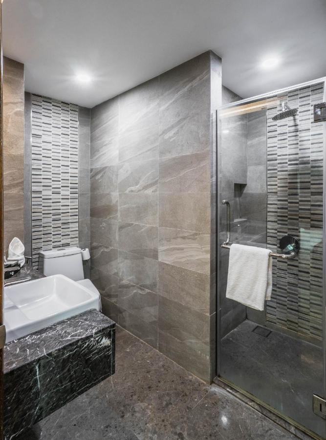 Ano Hotel Miri Dış mekan fotoğraf