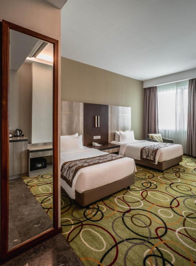 Ano Hotel Miri Dış mekan fotoğraf