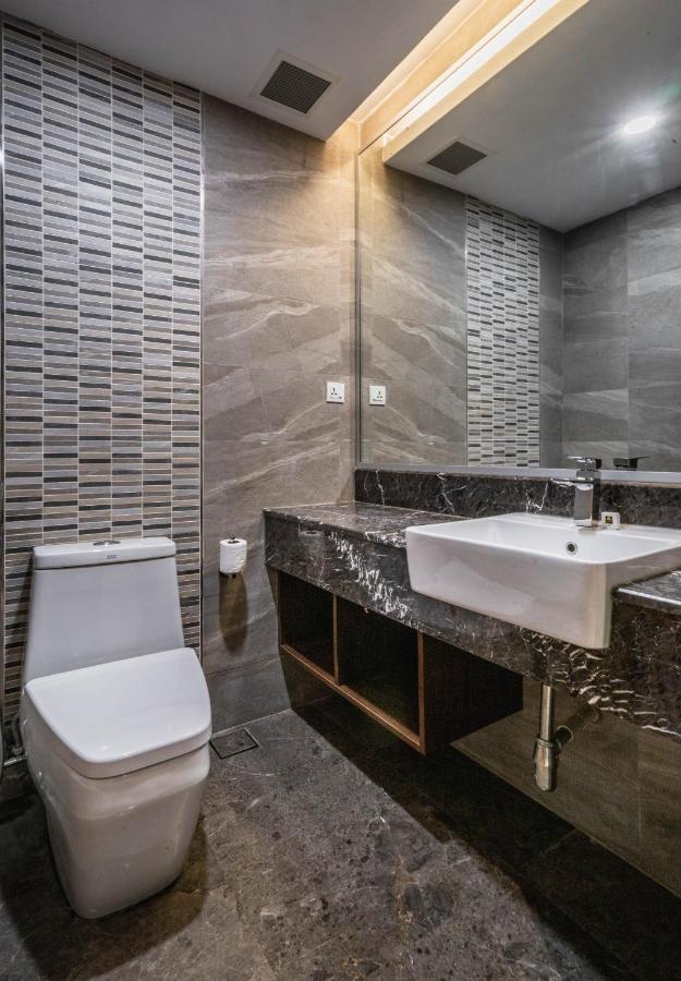 Ano Hotel Miri Dış mekan fotoğraf